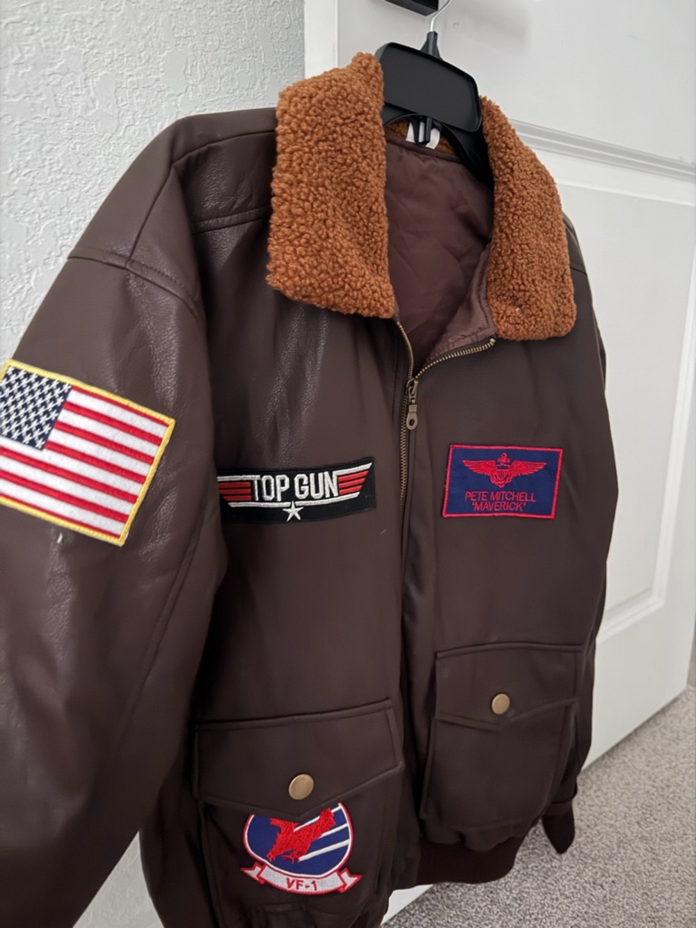 Top Gun-Inspired Brown Jacket
